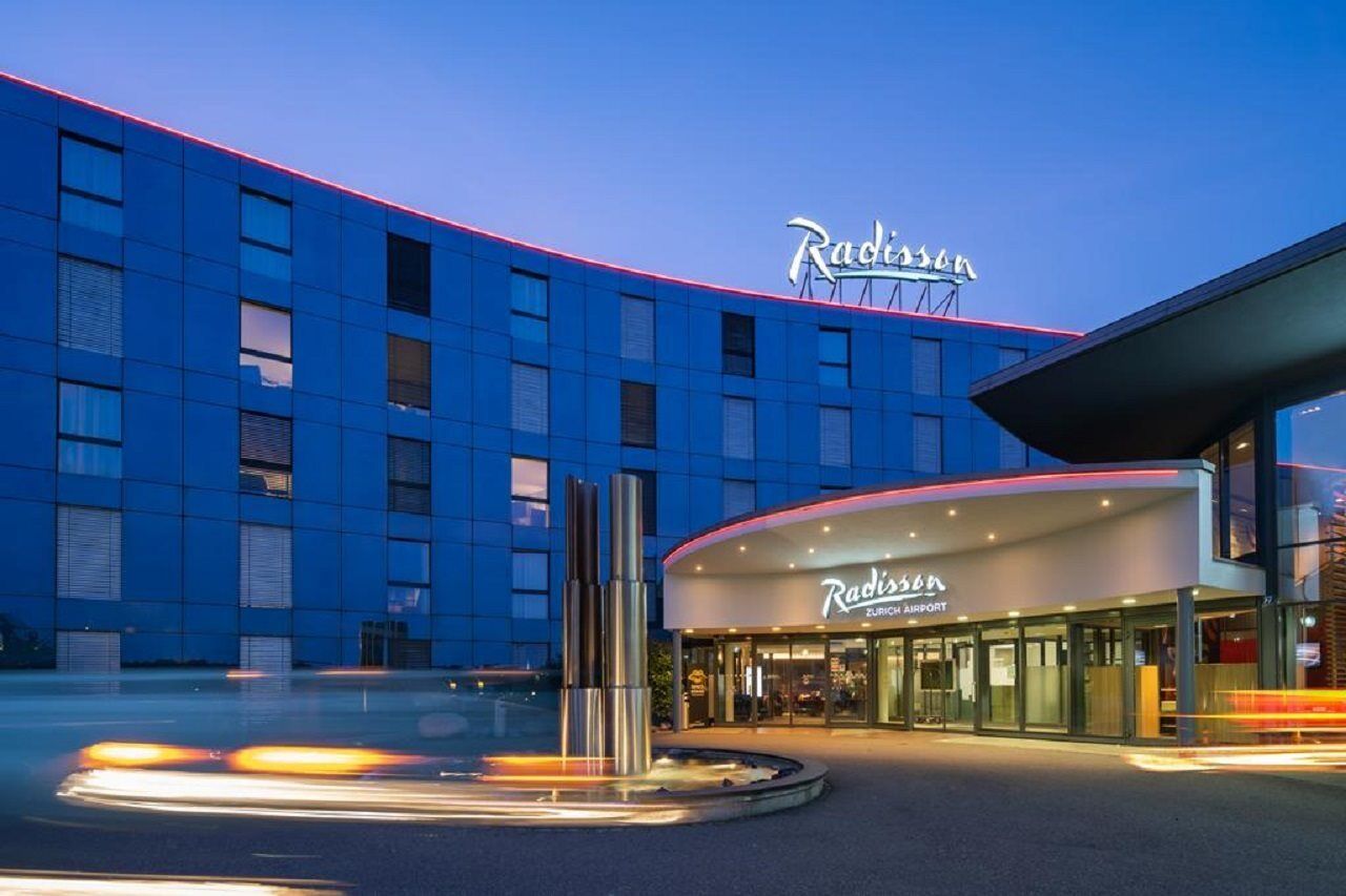 Radisson Hotel Zurich Airport Rumlang Exterior photo